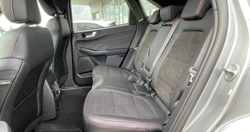 Ford Kuga cena 195000 przebieg: 1, rok produkcji 2023 z Tarnogród małe 436